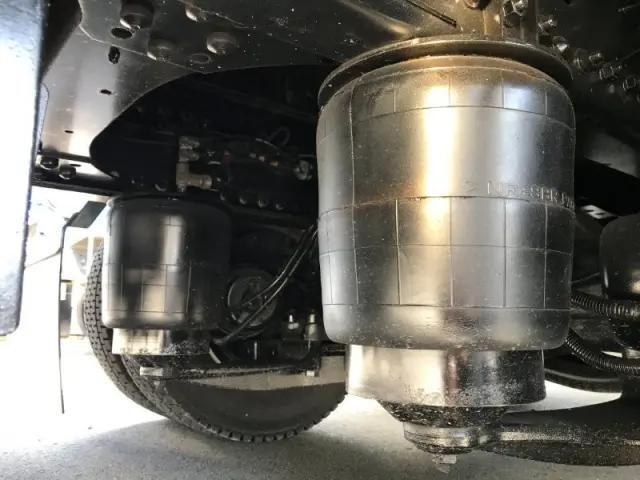 日野プロフィアセルフクレーン4段大型（10t）[写真18]