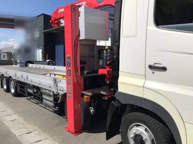 日野プロフィアセルフクレーン4段大型（10t）[写真21]