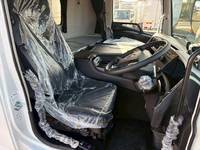 三菱ふそうスーパーグレートアルミウイング大型（10t）[写真22]