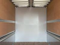 三菱ふそうスーパーグレートアルミウイング大型（10t）[写真08]