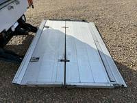 いすゞフォワードアルミウイング中型（4t）[写真13]