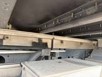 いすゞフォワードアルミウイング中型（4t）[写真17]