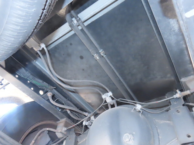 日野デュトロ冷凍車（冷蔵車）小型（2t・3t）[写真11]