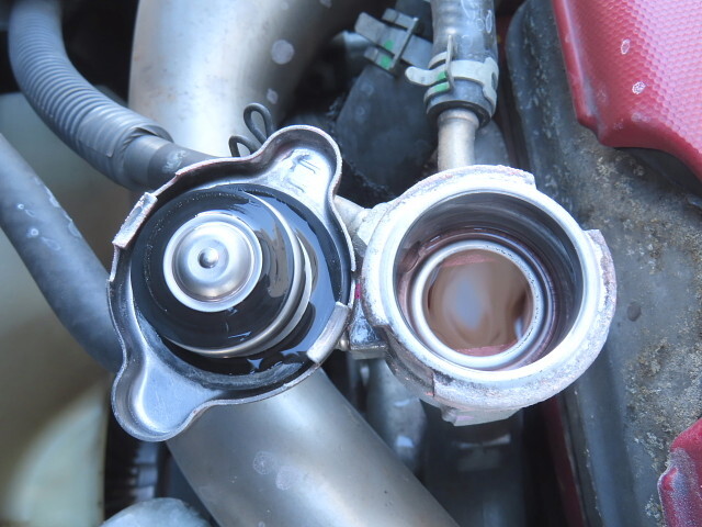 日野デュトロ冷凍車（冷蔵車）小型（2t・3t）[写真18]