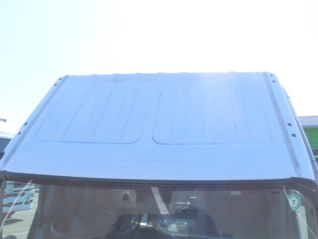 日野デュトロ冷凍車（冷蔵車）小型（2t・3t）[写真32]