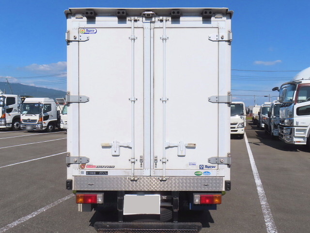 日野デュトロ冷凍車（冷蔵車）小型（2t・3t）[写真05]