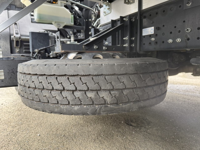 いすゞフォワードアルミウイング中型（4t）[写真29]