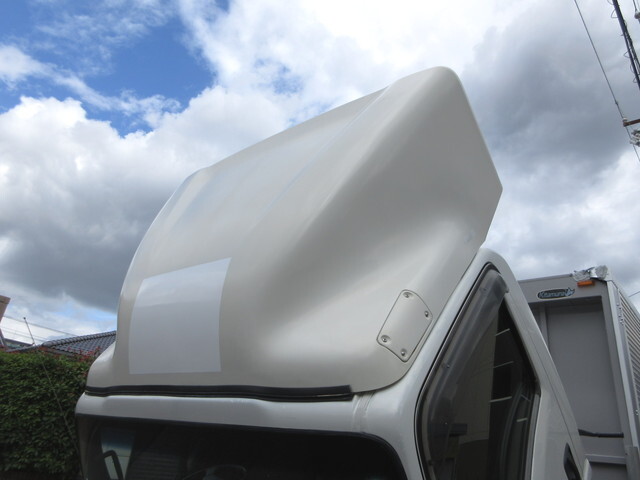 日産アトラスアルミウイング小型（2t・3t）[写真35]