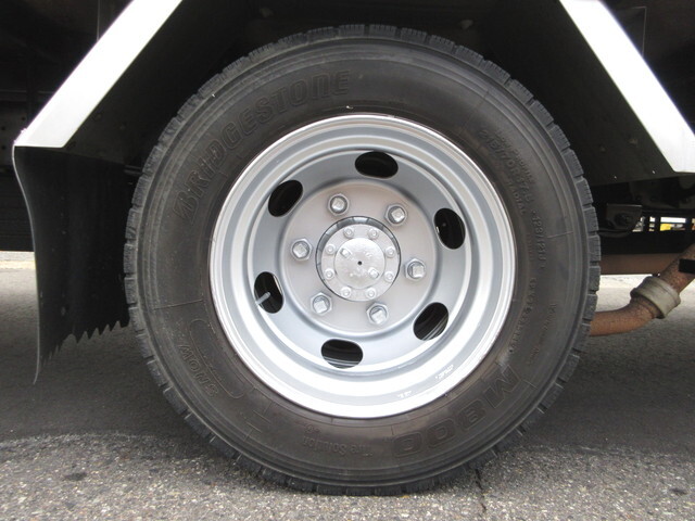 日産アトラスアルミウイング小型（2t・3t）[写真36]