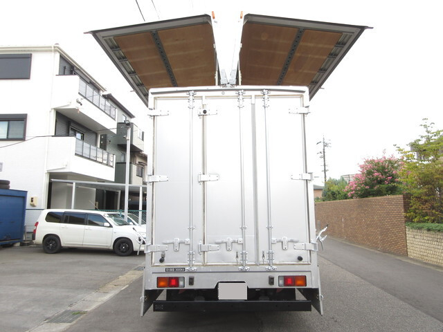 日野デュトロアルミウイング小型（2t・3t）[写真12]