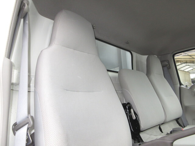 日野デュトロアルミウイング小型（2t・3t）[写真21]