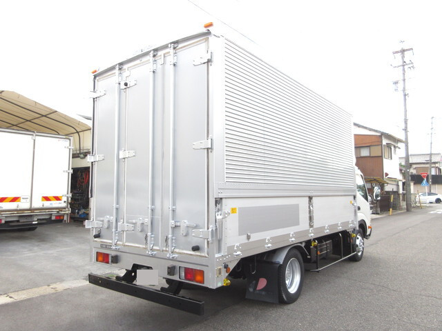 日野デュトロアルミウイング小型（2t・3t）[写真04]