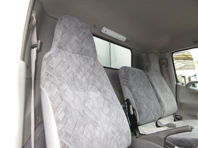 日野デュトロアルミウイング小型（2t・3t）[写真18]