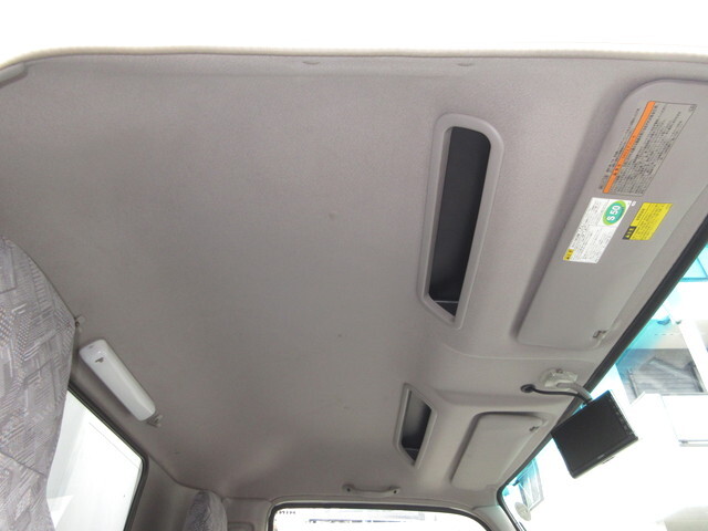 日野デュトロアルミウイング小型（2t・3t）[写真19]