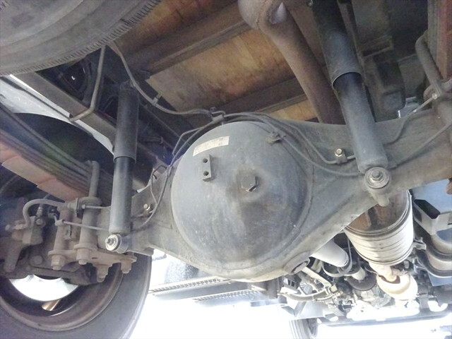 三菱ふそうキャンタークレーン4段小型（2t・3t）[写真22]