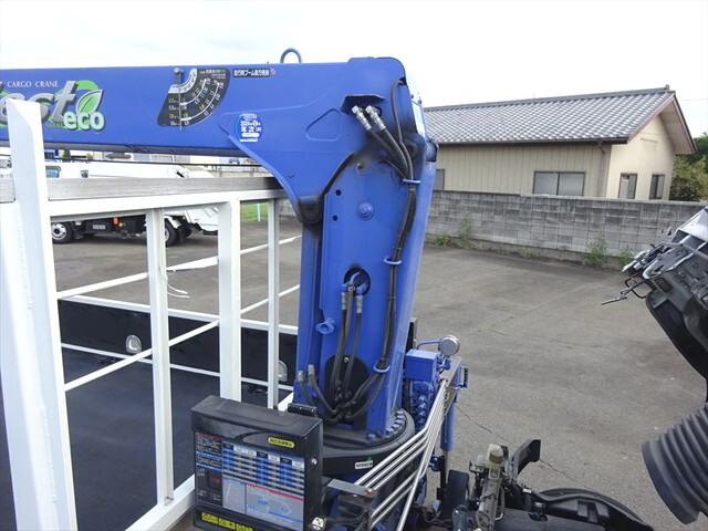 三菱ふそうキャンタークレーン4段小型（2t・3t）[写真37]