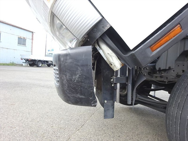 三菱ふそうキャンタークレーン4段小型（2t・3t）[写真38]