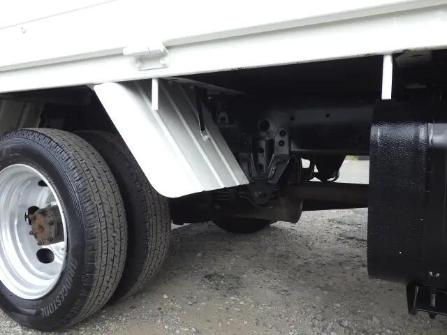 トヨタトヨエース平ボディ小型（2t・3t）[写真30]