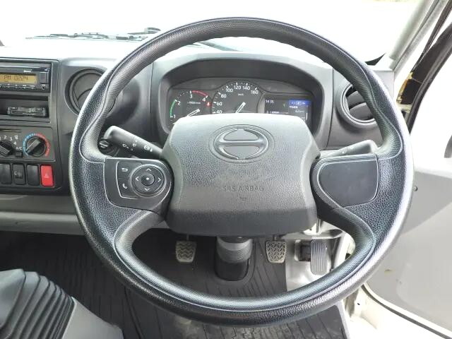 日野デュトロ平ボディ小型（2t・3t）[写真14]