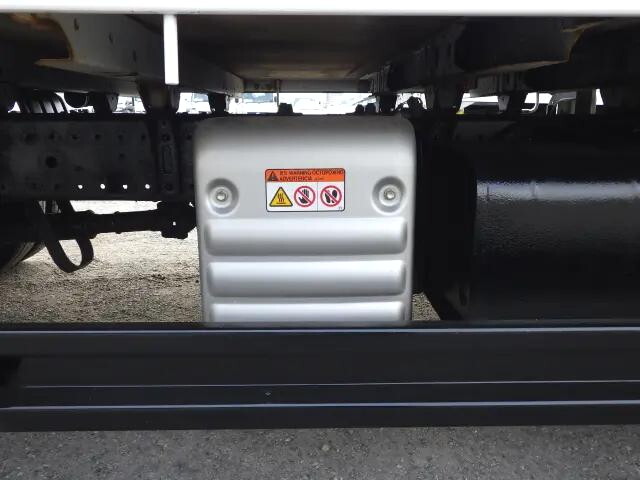 日野デュトロ平ボディ小型（2t・3t）[写真26]