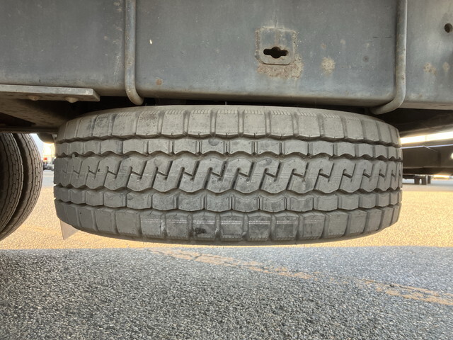 UDトラックスコンドルクレーン3段増トン（6t・8t）[写真24]