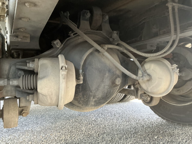 UDトラックスコンドルクレーン3段増トン（6t・8t）[写真28]