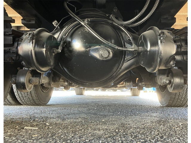 UDトラックスコンドルクレーン3段増トン（6t・8t）[写真30]