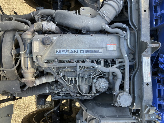 UDトラックスコンドルクレーン3段増トン（6t・8t）[写真31]