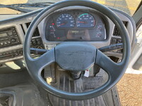 UDトラックスコンドルクレーン3段増トン（6t・8t）[写真36]