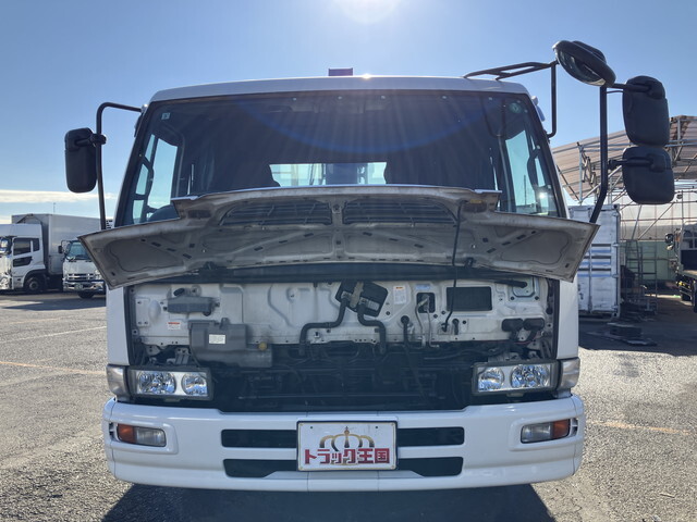 UDトラックスコンドルクレーン3段増トン（6t・8t）[写真07]