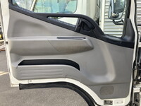 三菱ふそうキャンタークレーン4段小型（2t・3t）[写真31]