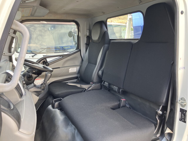 三菱ふそうキャンタークレーン4段小型（2t・3t）[写真33]