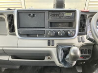 三菱ふそうキャンタークレーン4段小型（2t・3t）[写真38]