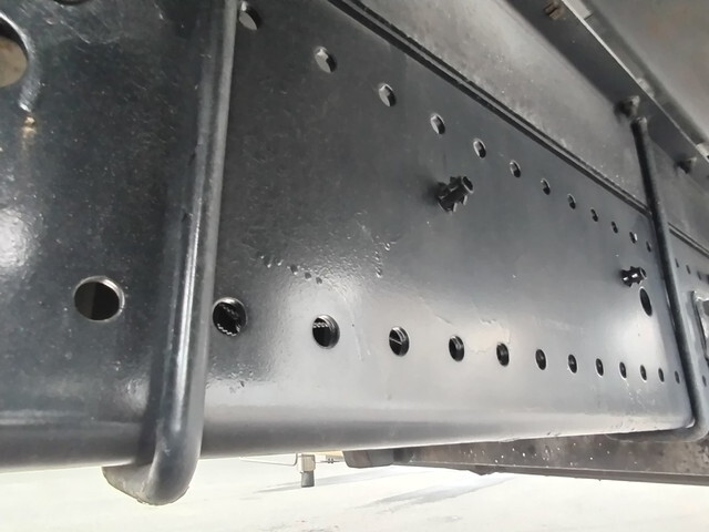 日野プロフィア冷凍車（冷蔵車）大型（10t）[写真19]