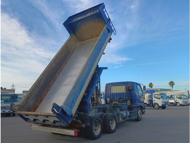 三菱ふそうファイターダンプ増トン（6t・8t）[写真02]