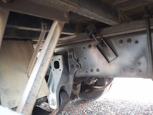 三菱ふそうスーパーグレートクレーン4段大型（10t）[写真17]