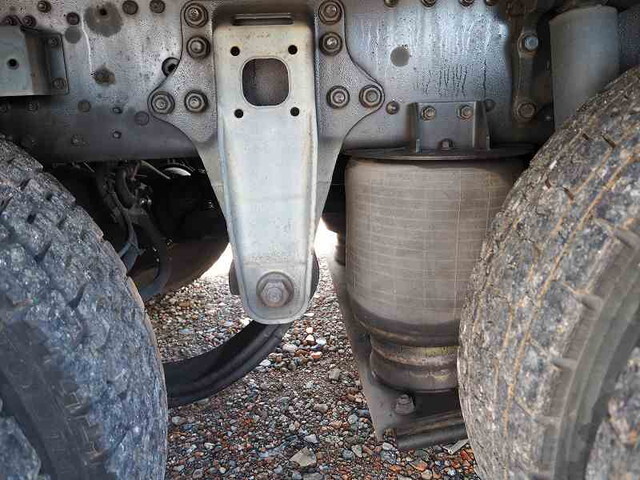 三菱ふそうスーパーグレートクレーン4段大型（10t）[写真18]