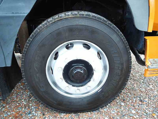 三菱ふそうスーパーグレートダンプ大型（10t）[写真14]