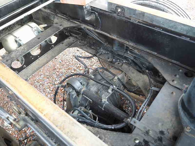 三菱ふそうスーパーグレートダンプ大型（10t）[写真23]