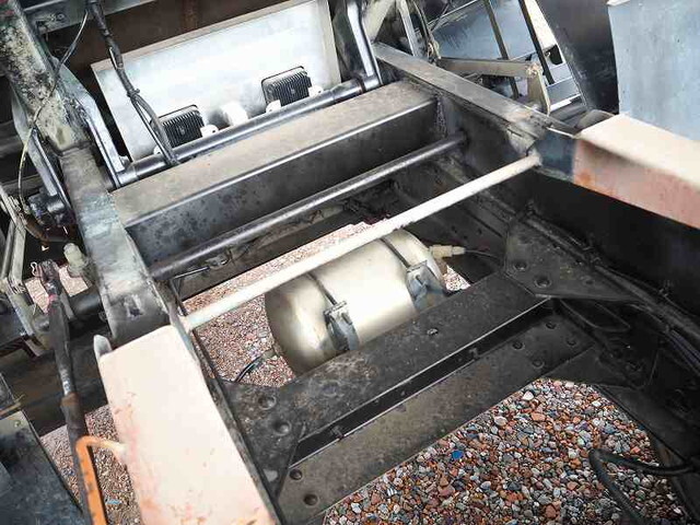 三菱ふそうスーパーグレートダンプ大型（10t）[写真24]