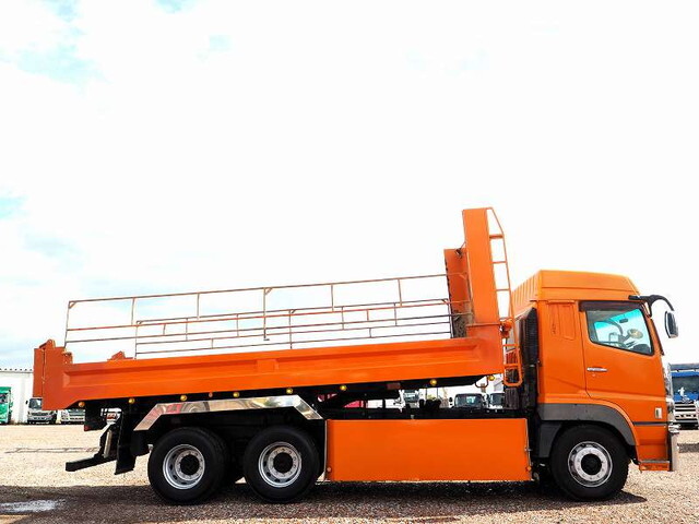 三菱ふそうスーパーグレートダンプ大型（10t）[写真05]