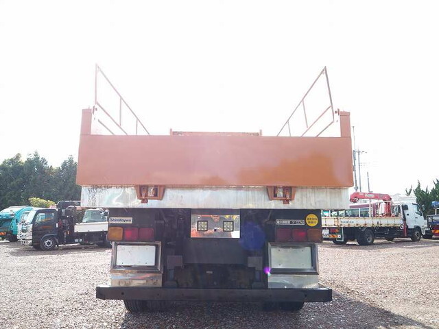 三菱ふそうスーパーグレートダンプ大型（10t）[写真07]