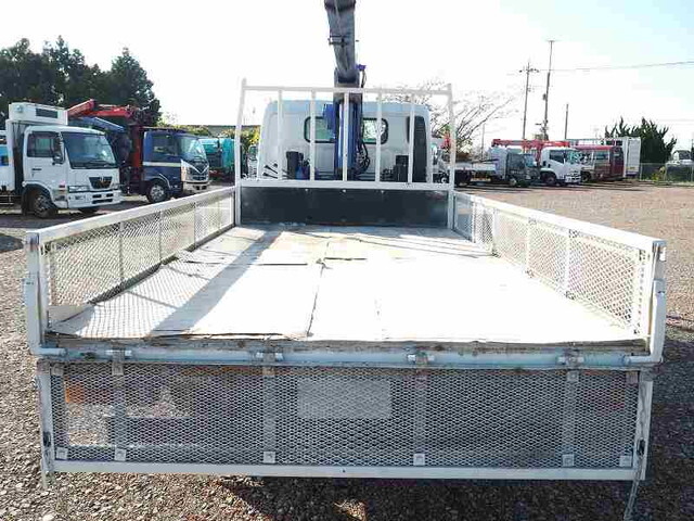 三菱ふそうキャンタークレーン3段小型（2t・3t）[写真16]