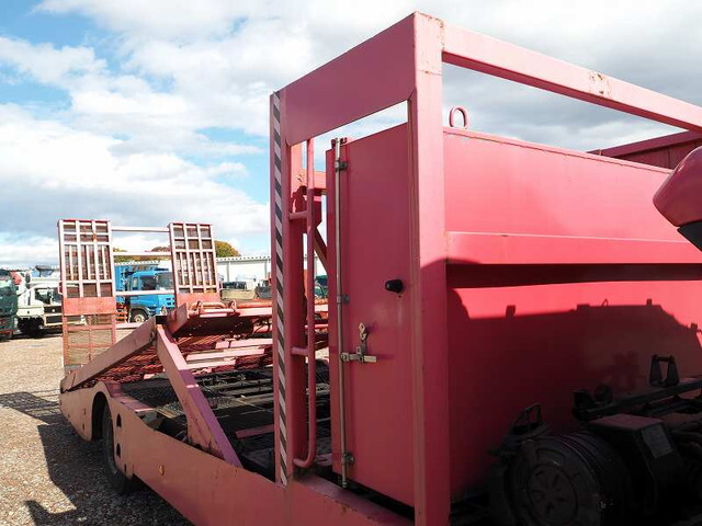 UDトラックスコンドルキャリアカー小型（2t・3t）[写真22]