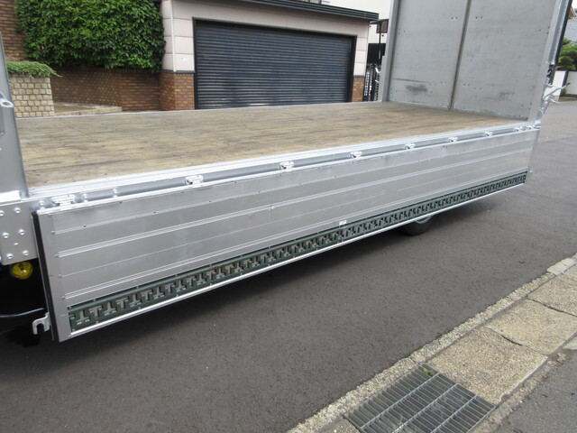 日野デュトロアルミウイング小型（2t・3t）[写真11]