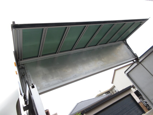 日野デュトロアルミウイング小型（2t・3t）[写真12]