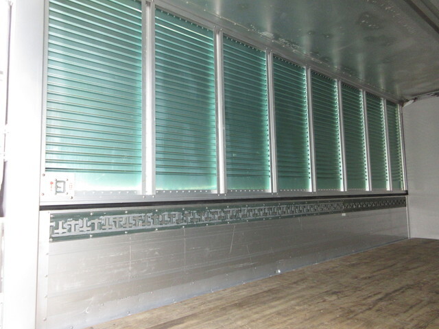 日野デュトロアルミウイング小型（2t・3t）[写真08]