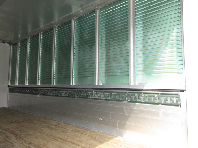 日野デュトロアルミウイング小型（2t・3t）[写真09]