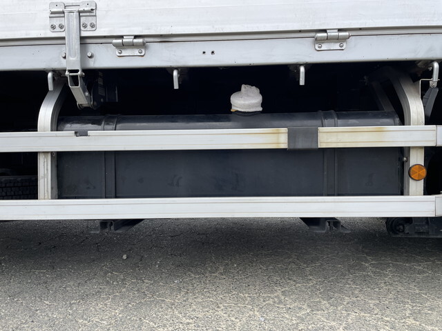 日野レンジャーアルミブロック中型（4t）[写真20]