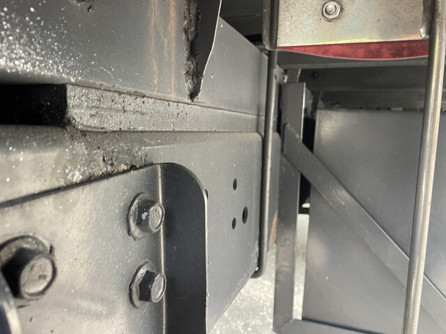 日野レンジャーアルミブロック中型（4t）[写真23]